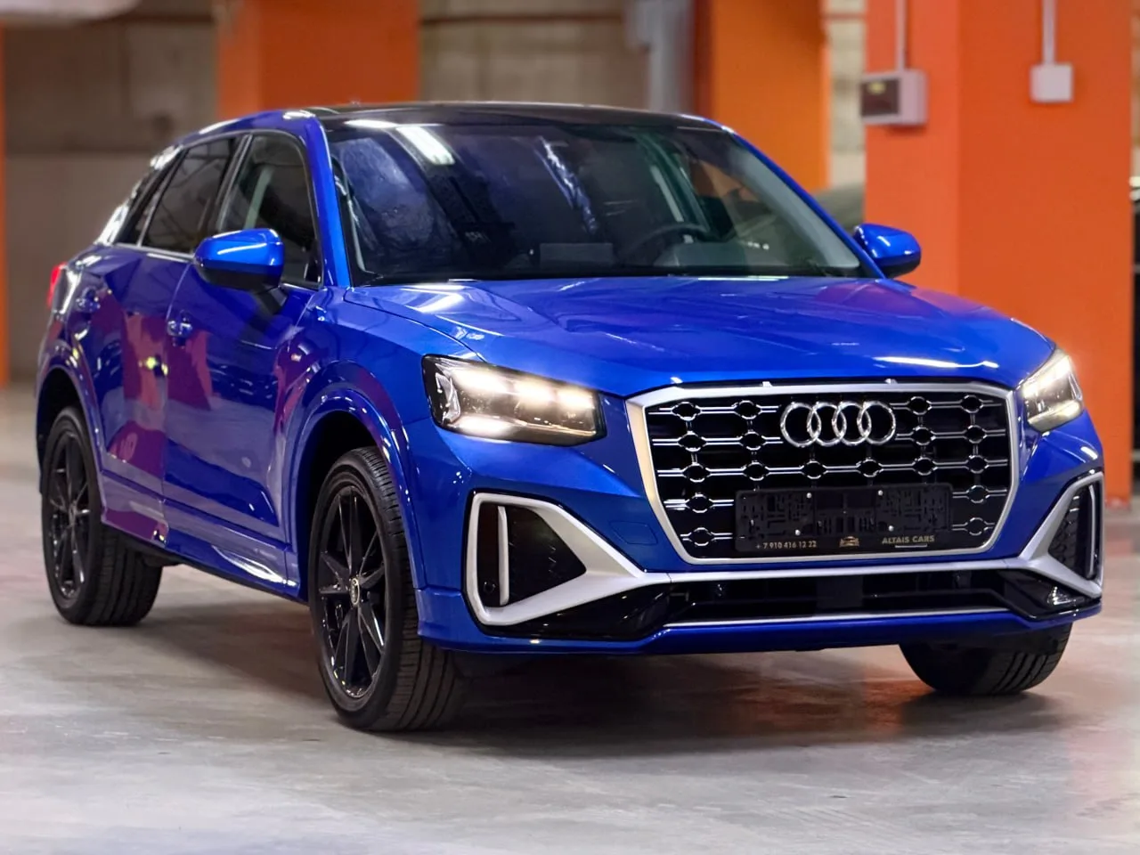 🇷🇺 Продаем нашу Audi Q2L — она в наличии в Москве