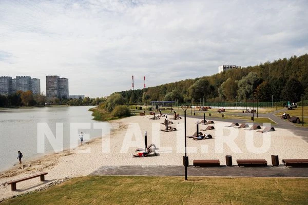Запрет на купание в Школьном озере продлили из-за несоответствия качества воды санитарн...