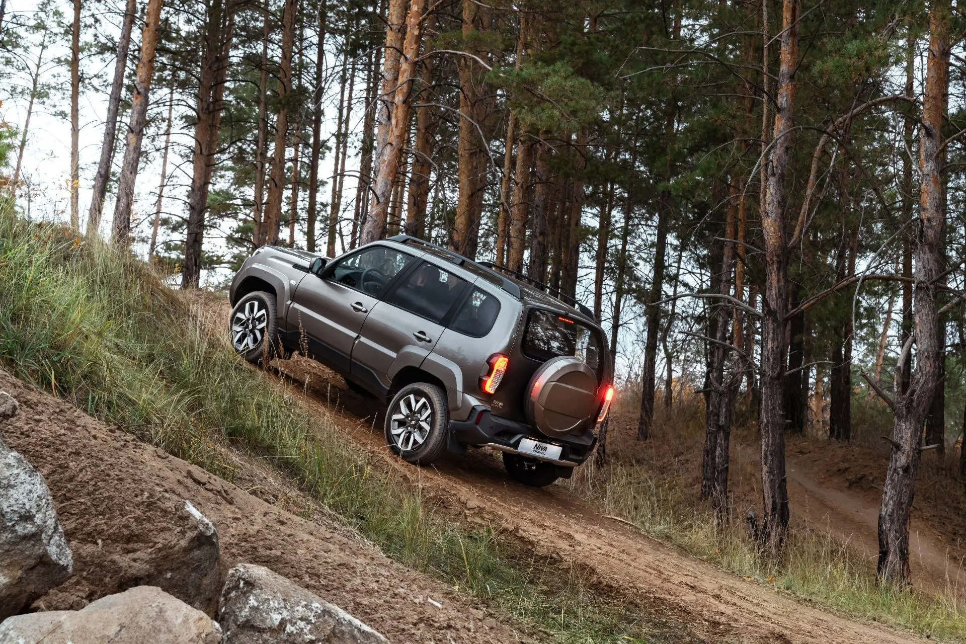 🚙💥 АвтоВАЗ подтянул тормоза и подвеску Niva Travel. Теперь она кусает дорогу иначе! Niva Travel снов