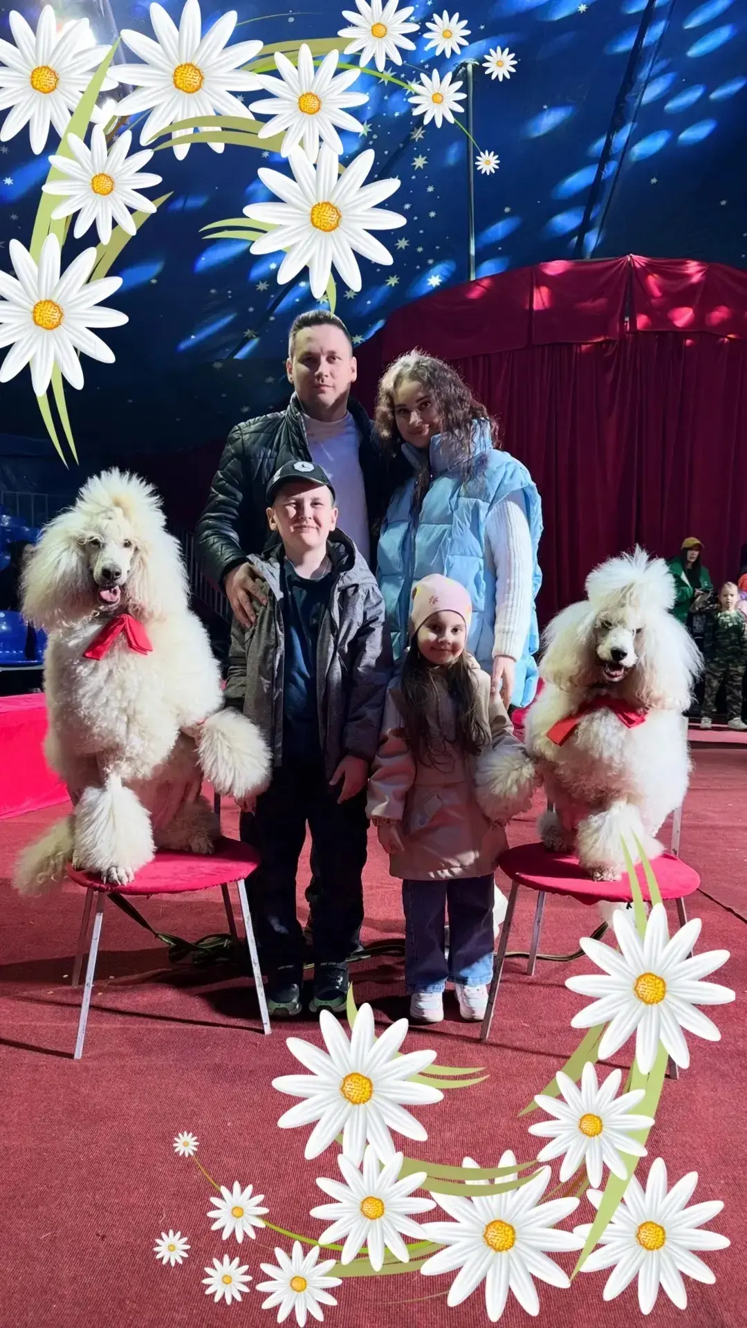 Дорогие наши родители! ❤️
Огромное спасибо вам за то, что откликнулись и приняли участие в нашем фле
