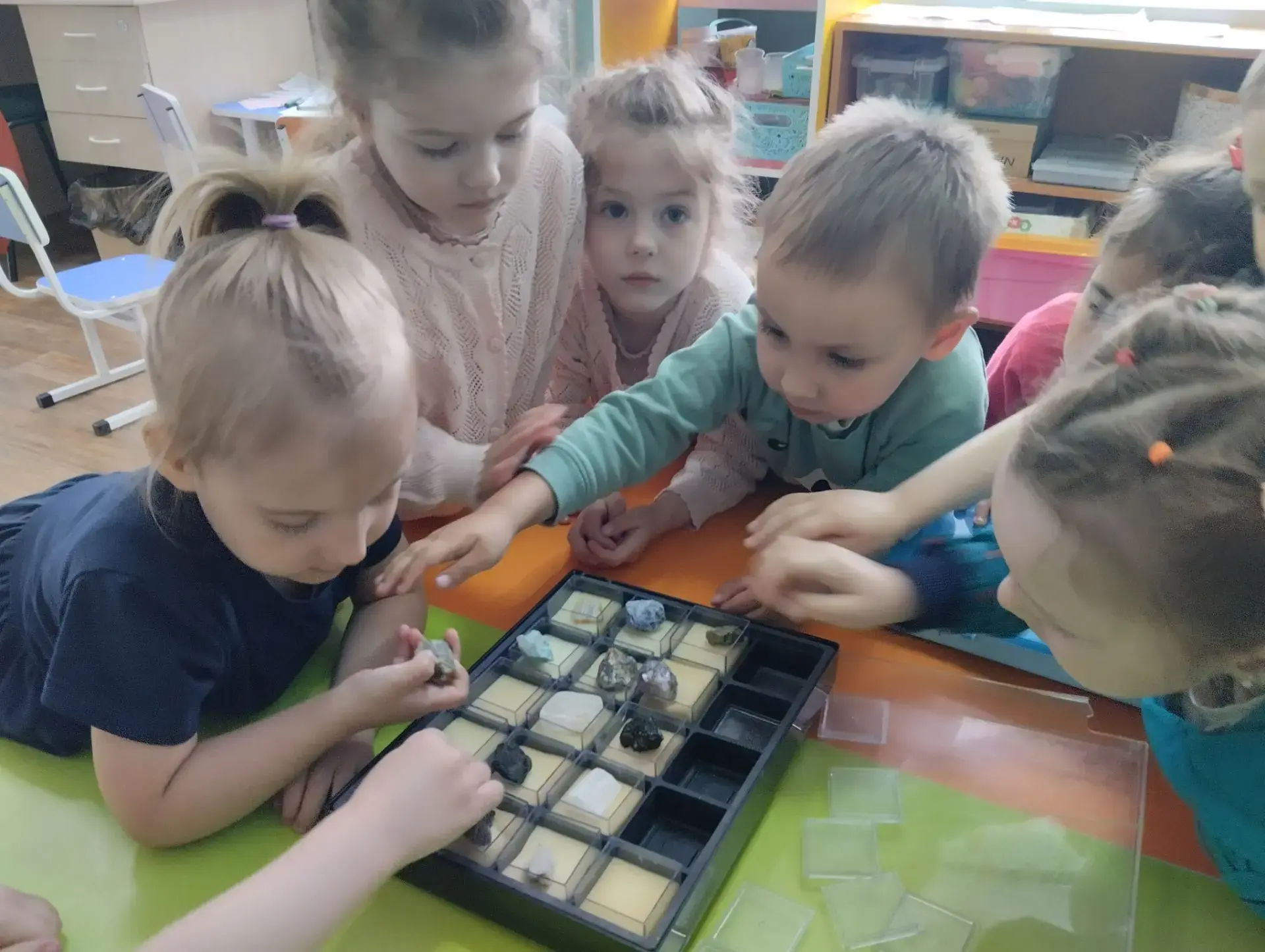 ☔️ Дождь не помеха приключениям! 🤩 Сегодня наши малыши из  дома Открытий превратились в юных исслед