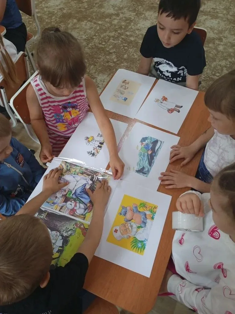 В рамках работы летней школы ребята из  отряда «Исследователи» знакомились с трудом сотрудников меди