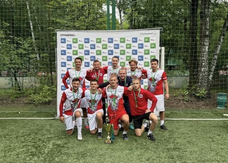 ⚽ Футбольная команда ЛокоТех - победитель чемпионата CityFootball

В финальном матче в парке «Соколь