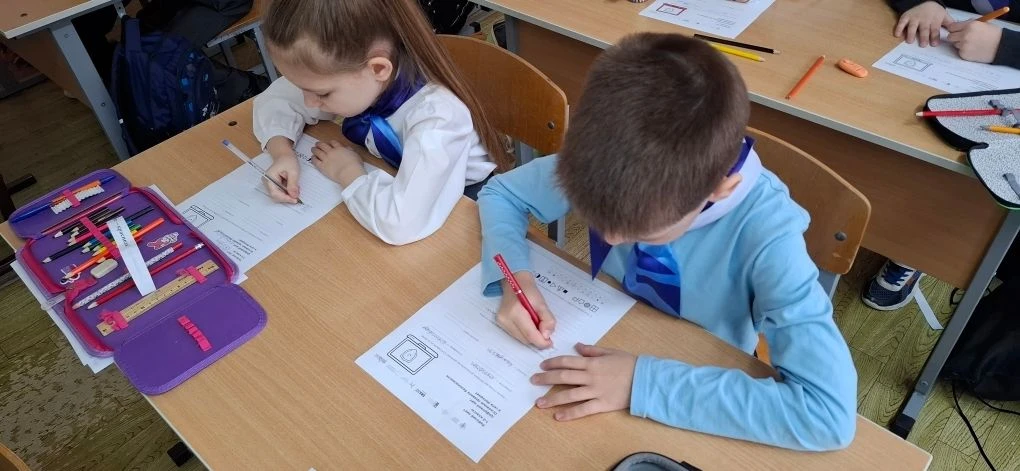 📣 2 марта в нашей школе прошло очередное внеурочное занятие "Разговоры о важном", посвященное актуал