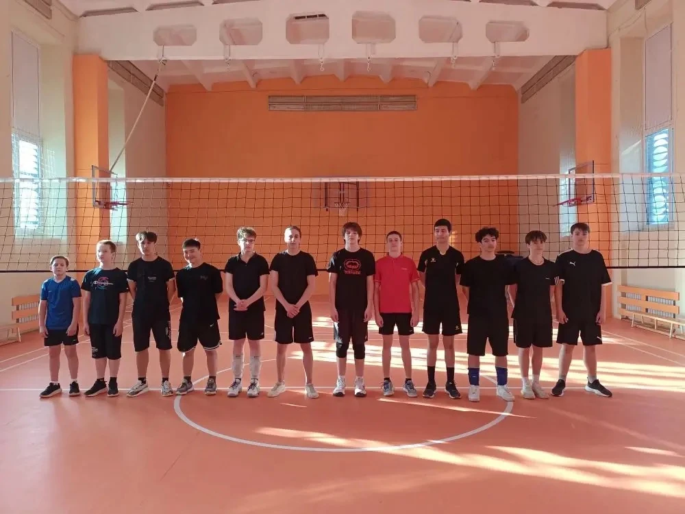 📣Волейбольный матч с Кадетской школой! 🏆🔥 Сегодня сборная нашей гимназии провела товарищеский матч п