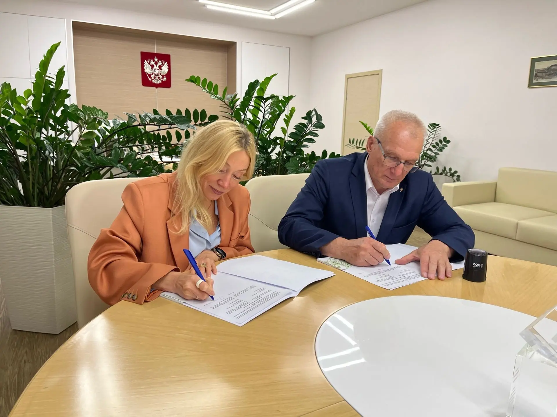 🖊 Между Управлением Росреестра по Новосибирской области и Ассоциацией ветеранов специа...