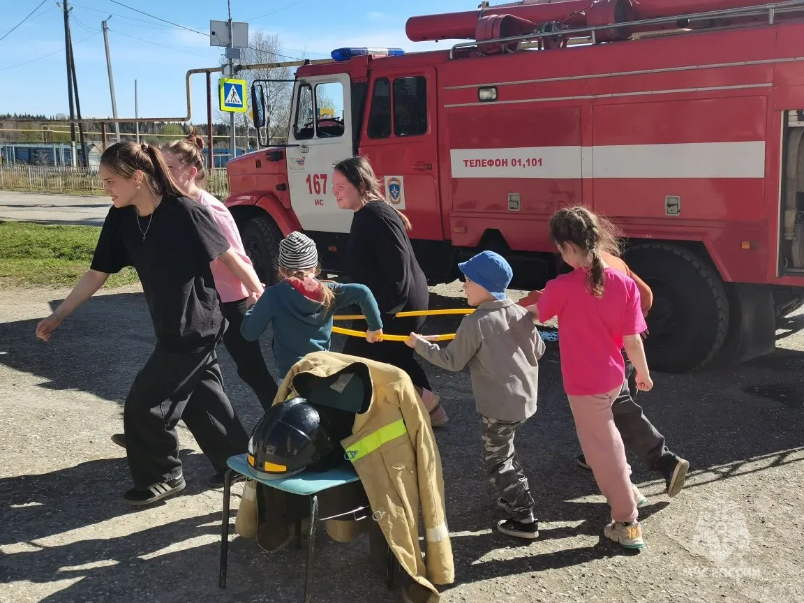 🚒 Не только весело, но и познавательно   👫 Весело и познавательно ребята из сельского центра культур