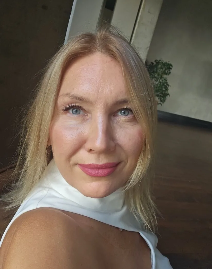 Я заметила, что покупают  больше , когда человек чувствует мою энергетику.