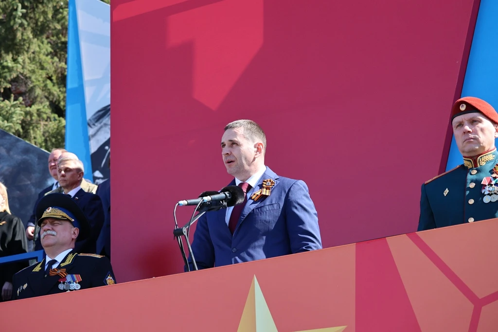 📍9 мая Игорь Чесницкий принял участие в Параде, посвященном 81-й годовщине Победы в Ве...