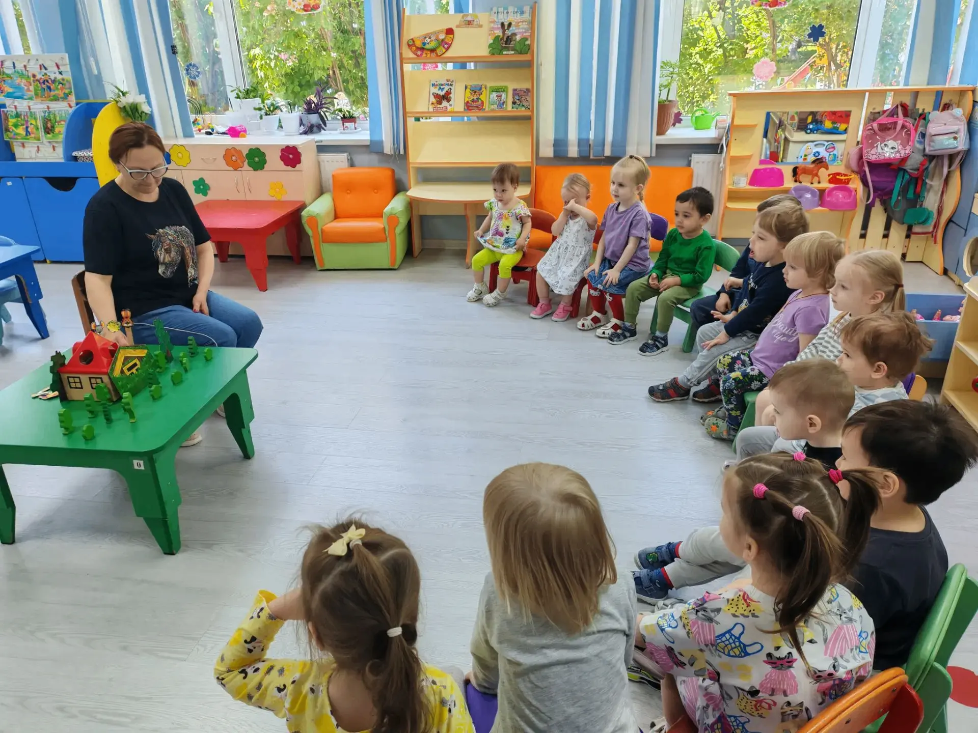 🌟 Погружение в сказку в группе раннего возраста! 🌟Сегодня в нашем детском саду царила настоящая ма