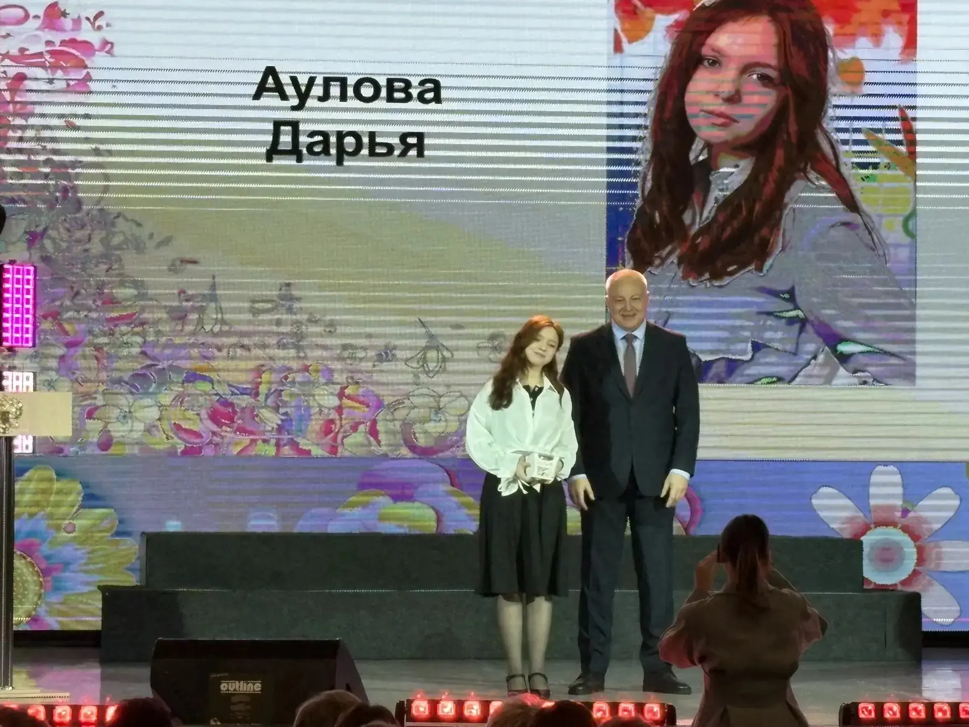 🌷 ЦВЕТЫ, УЛЫБКИ И ЗАСЛУЖЕННЫЕ НАГРАДЫ: НАШИ ЛУЧШИЕ НА ПРАЗДНИКЕ В ДК «ШАХТЁР» 🌷  В преддверии Междун