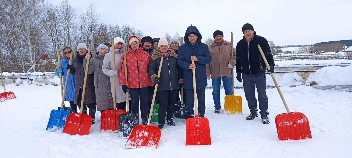 В целях сохранения кровли зданий, строений от разрушения, предупреждения несчастных слу...