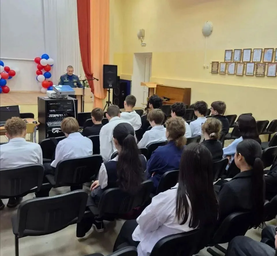 Безопасность — прежде всего! 🔥1 октября в нашей школе прошла очень важная и познавател...