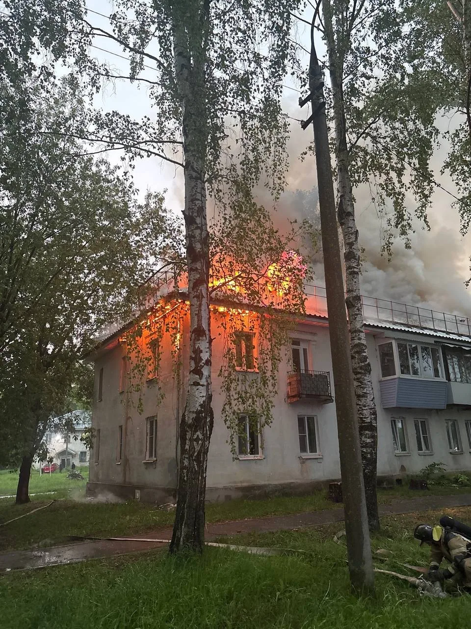 Вчера вечером Рыбинск накрыло так, что мало не показалось. 🌩️