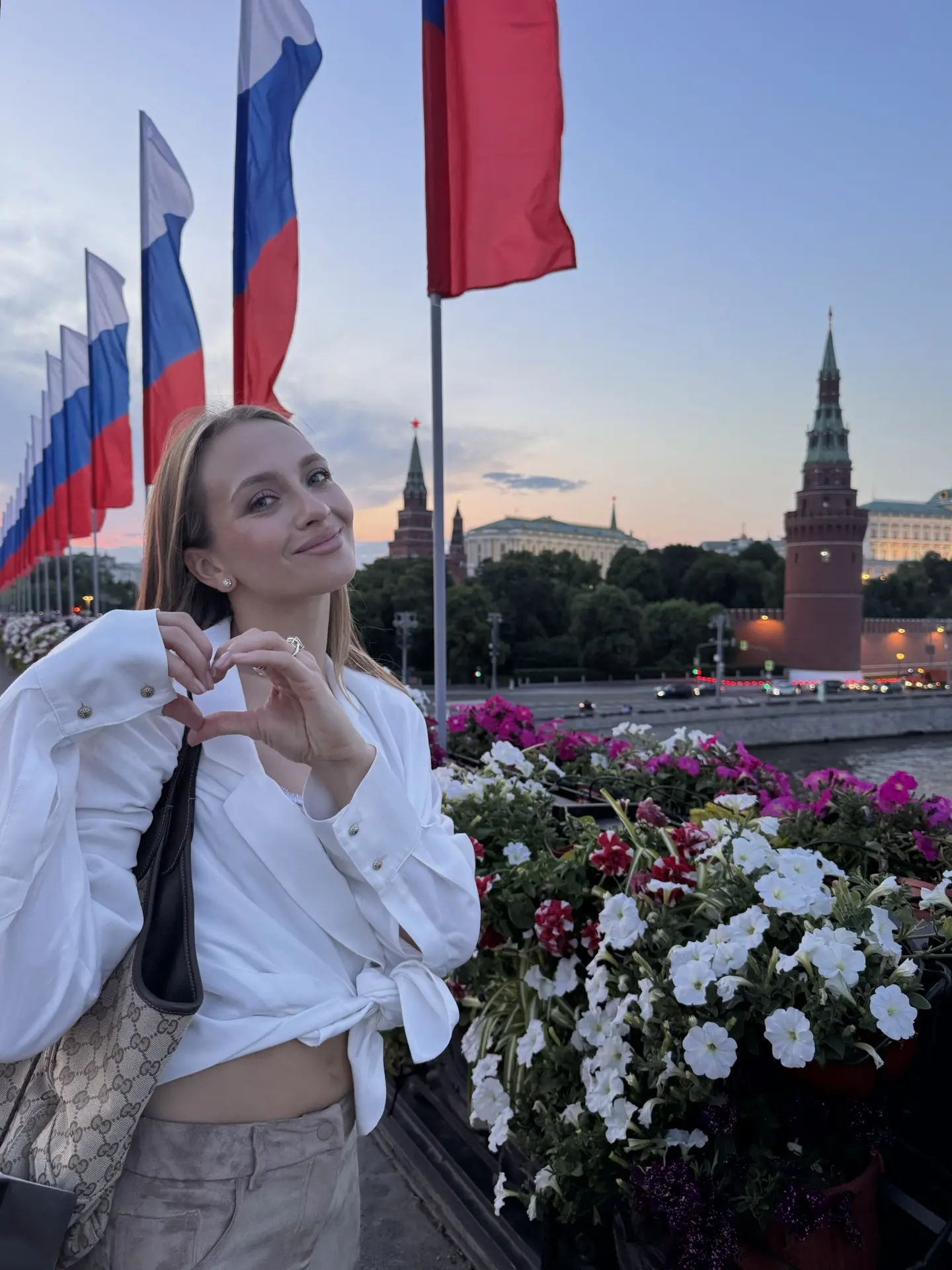 Друзья, поздравляю всех с Днем России!🇷🇺

Люблю нашу страну за людей, характер, красоту, чувство д