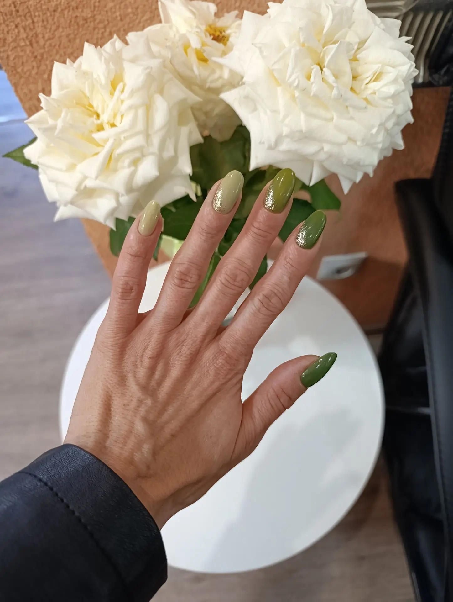 Сегодня сбегала на маникюр 💅