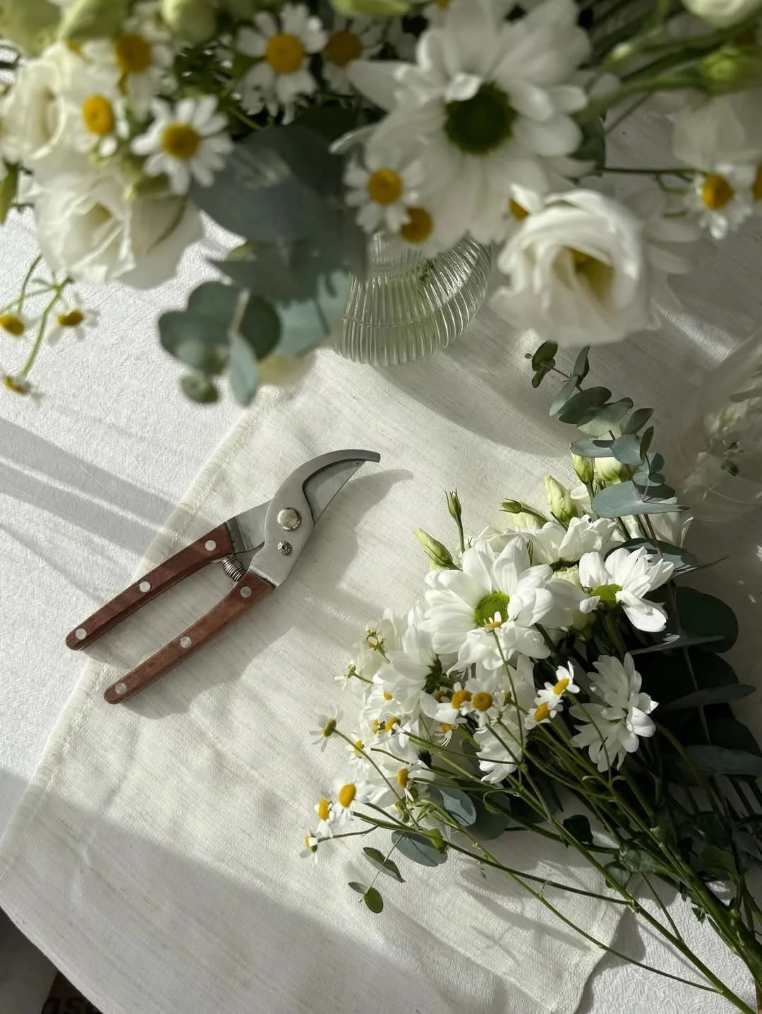 🌼 Свежие цветы — это не только красота, но и правильный уход! 🌼