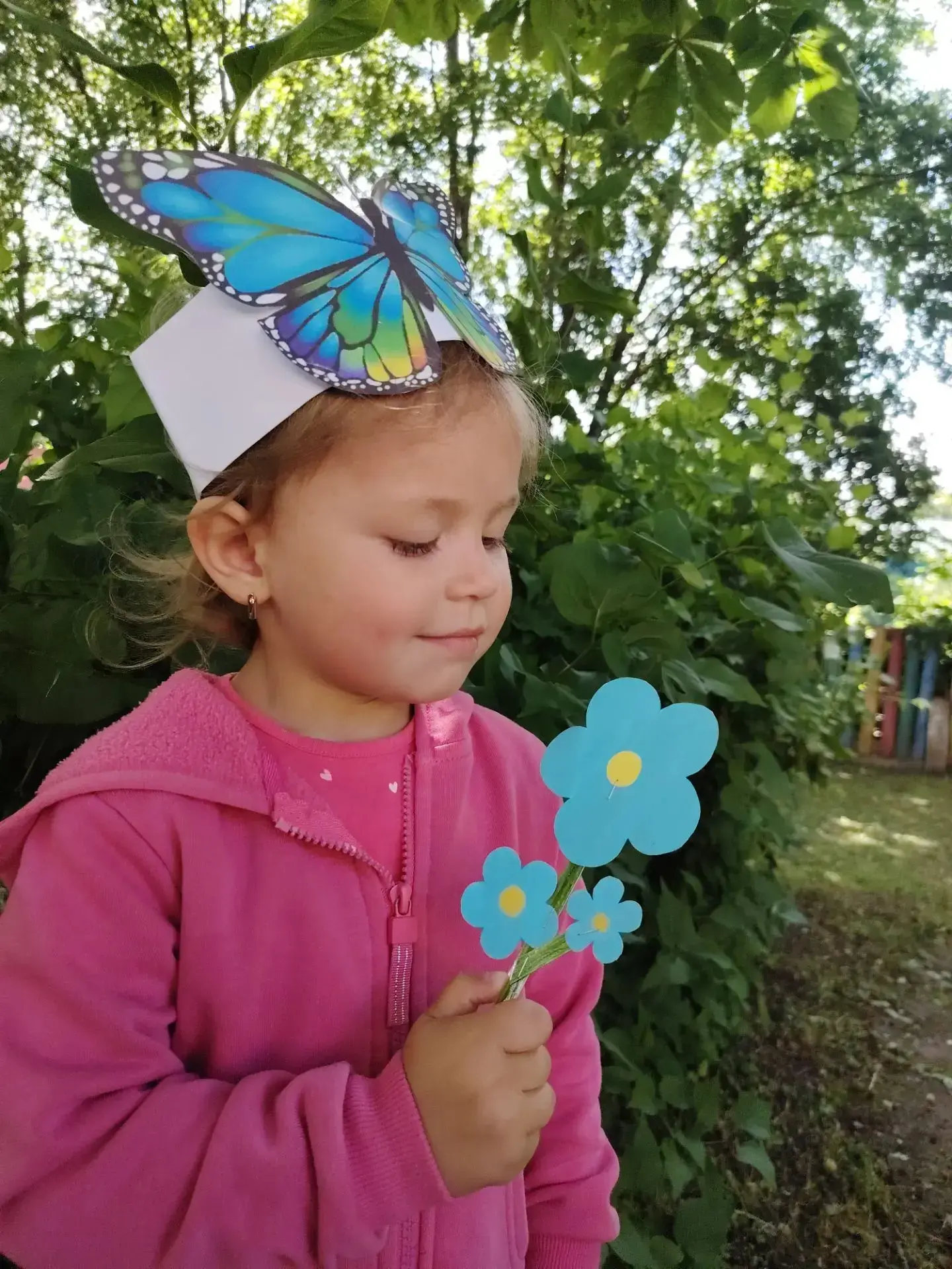 🦋 День бабочек в нашем детском саду! 🌸Сегодня наши дети превратились в настоящих иссл...