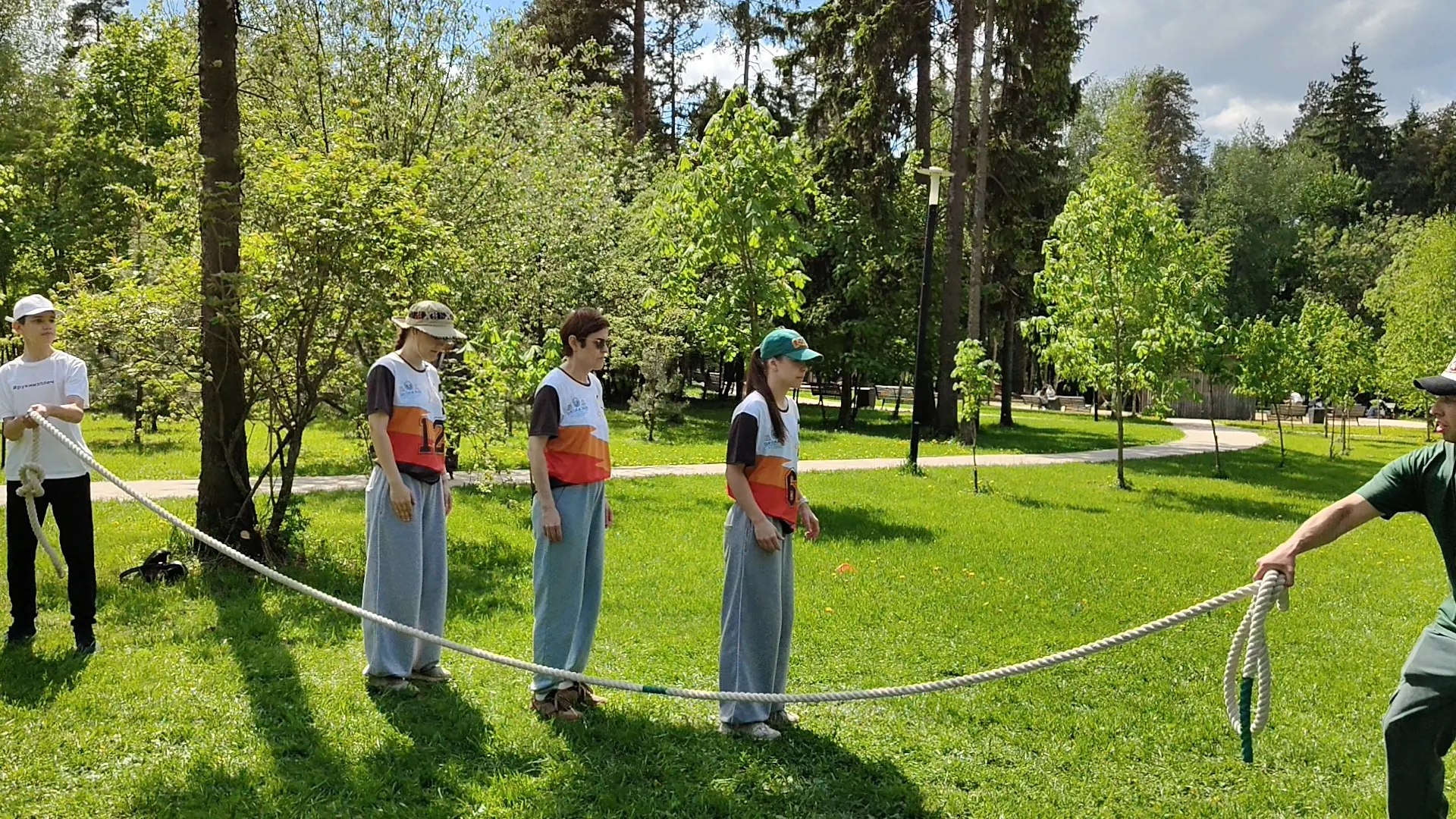 16.05.2025 Муницпальный этап Всероссийского проекта #СемейнаяЗарница Школу 25 представляла команда Ф