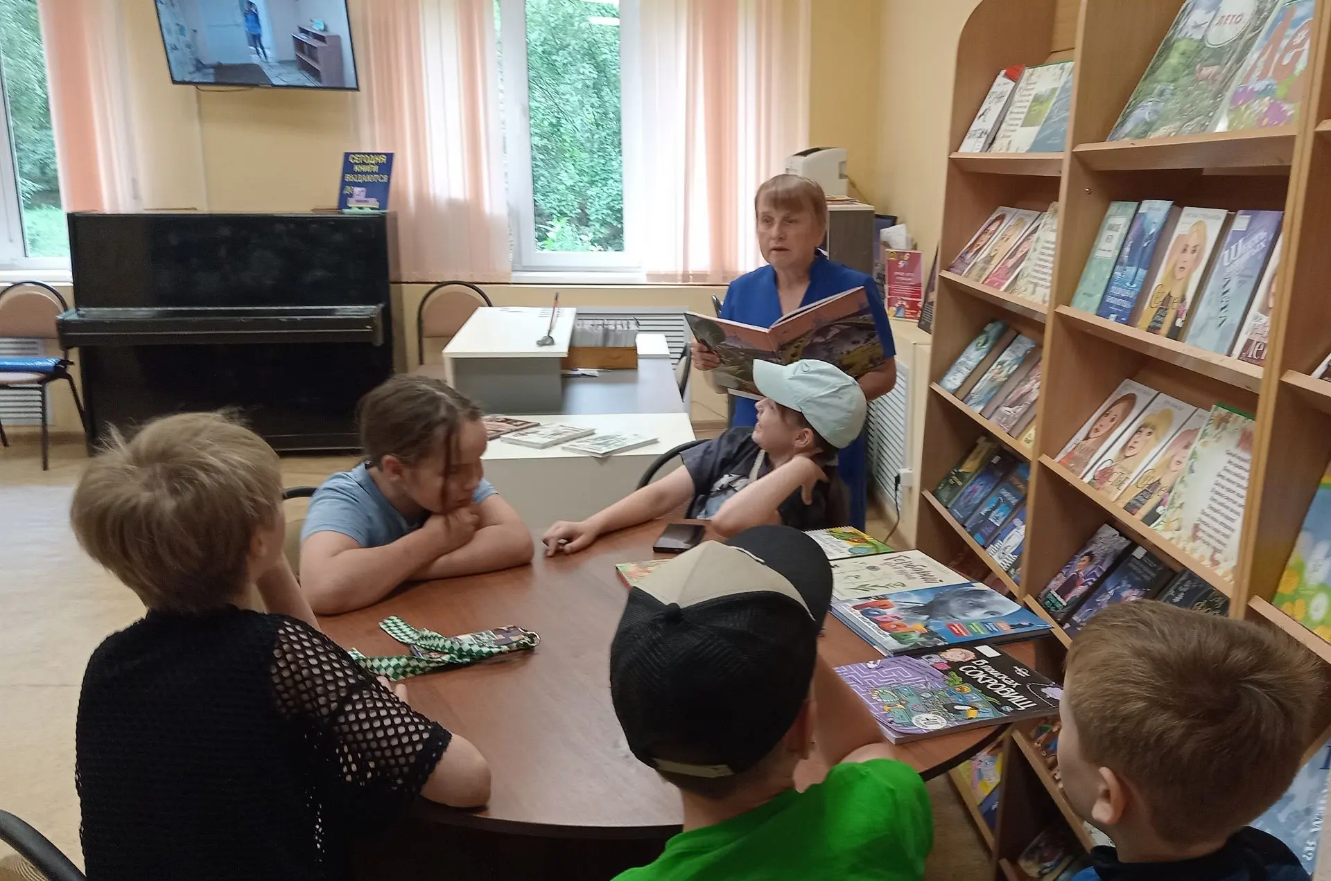 Волшебные превращения на летних книжных маршрутах 🧙🏻‍♀️

Чувашская республиканская детско-юношеска