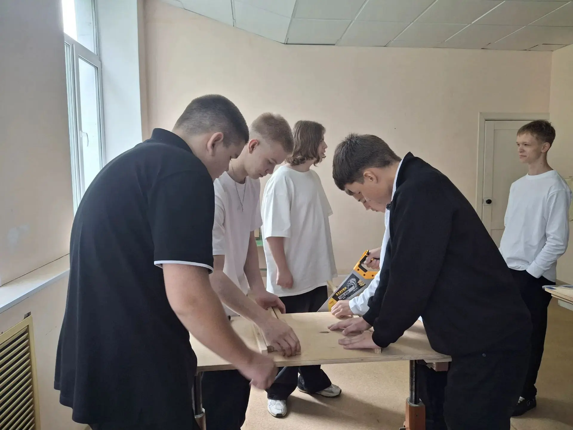 🧑‍🏫Школа — это не только бесконечные параграфы и контрольные.