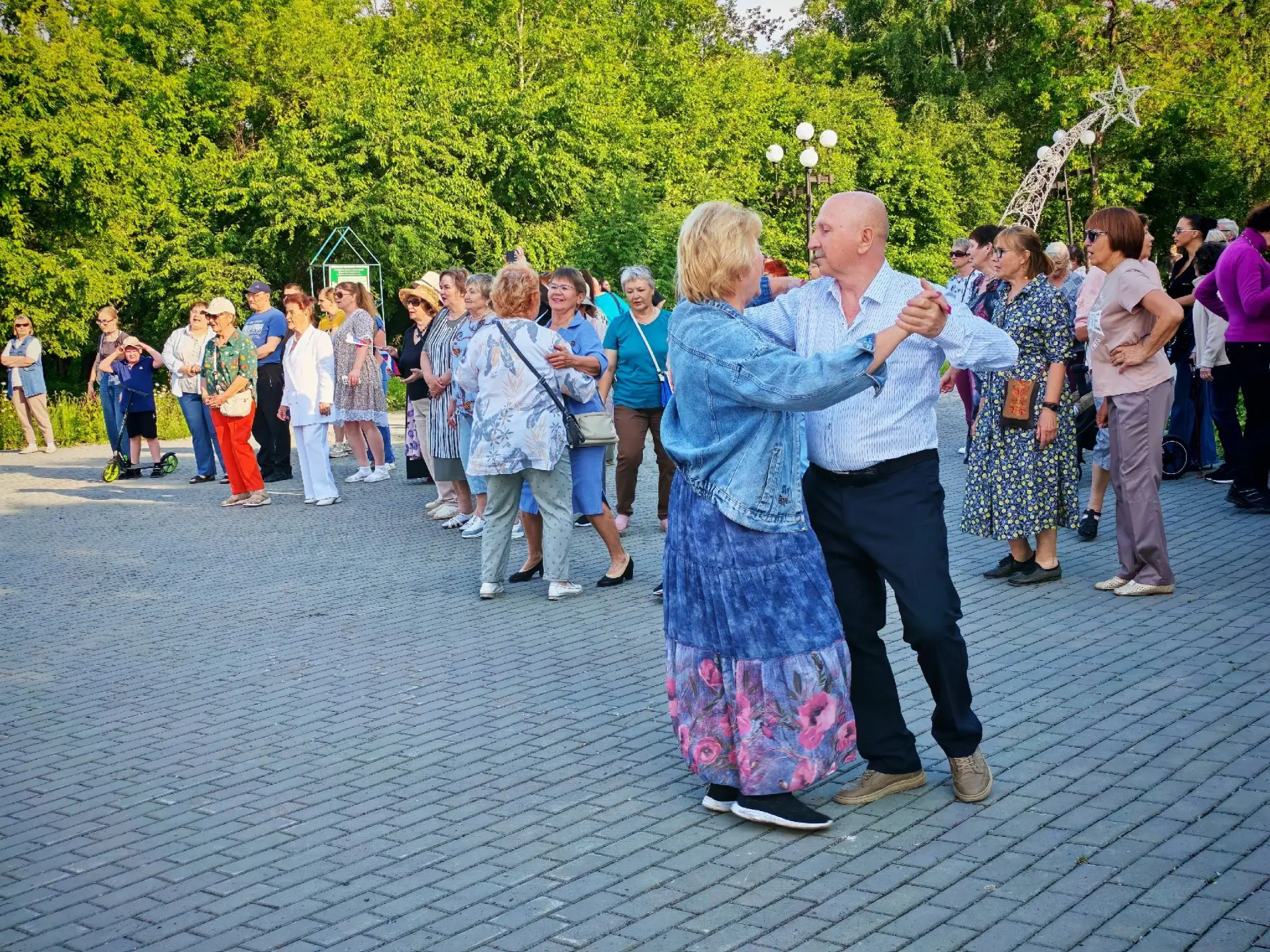 Танцевальный сезон в Коркино официально открыт! 💃

Сегодня в парке им. Федько было невероятно шумно