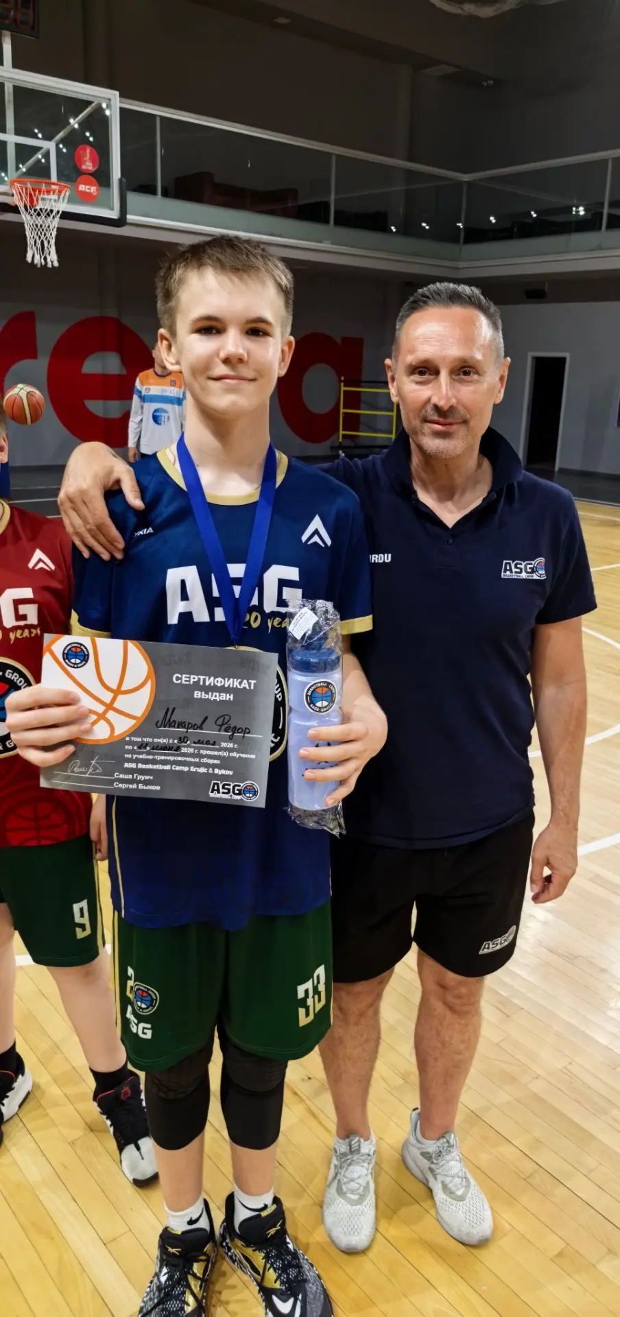 3-й год подряд Федя ездит в спортивный лагерь (ASG Basketball Camp)

https://vk.ru/wall-211468593_26