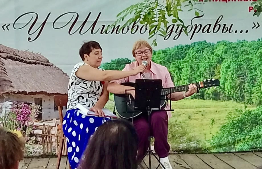 🎶✨ Завтра на Лесном хуторке пройдет фестиваль поэзии и музыки «У Шиповой дубравы»! ✨🎶