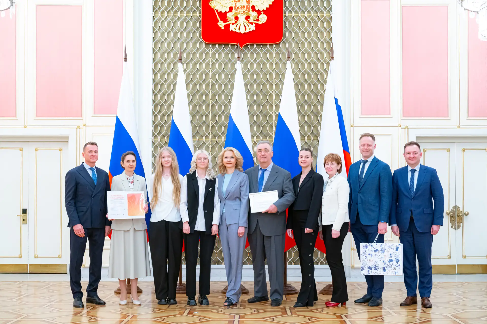 Татьяна Голикова наградила победителей II Всероссийского конкурса «Школа#безОбид»  «Конкурс "Школа#б