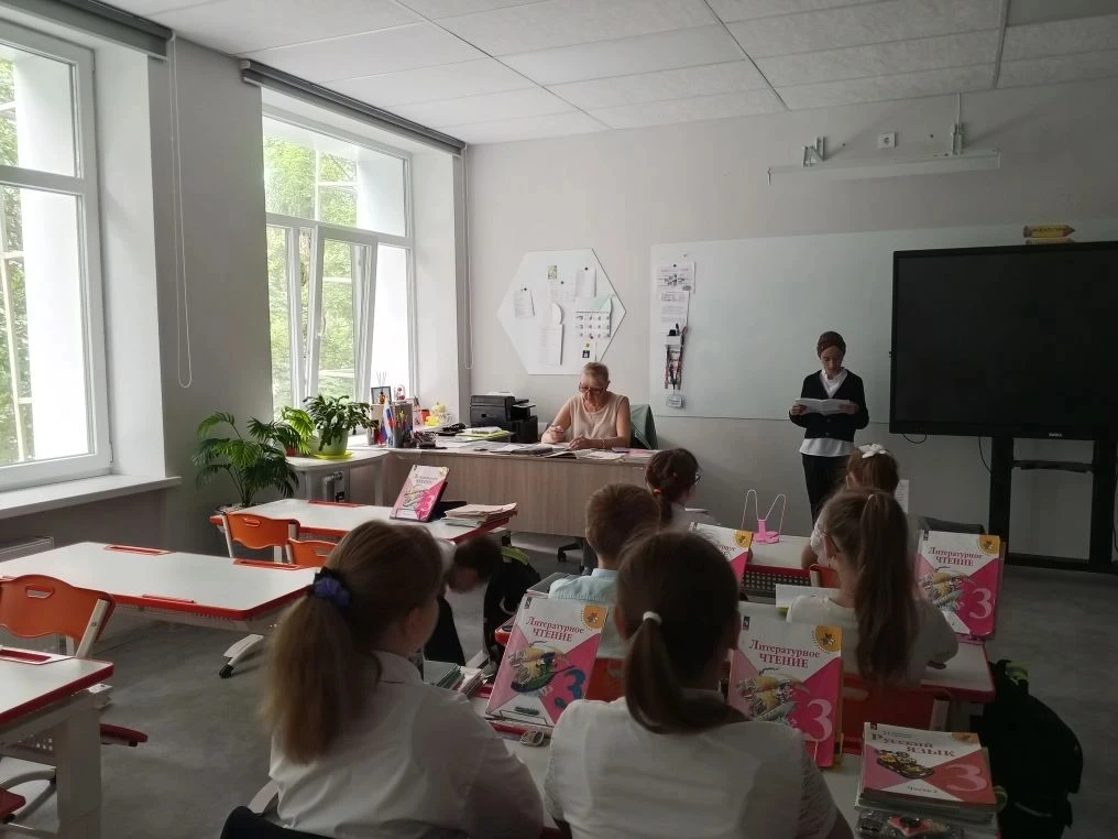 Сегодня прошло заключительное занятие цикла «Разговоры о важном».  За этот год мы обсуждали многое: 