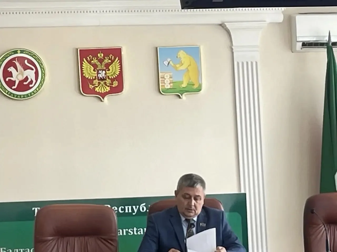 Бүген бишенче чакырылыш Балтач муниципаль районы Советының унберенче утырышы узды.
Утырыш эшенең көн