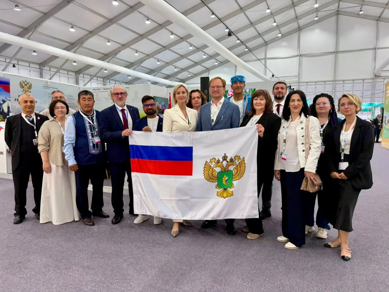 🗺 Диалог ради земли: Россия и партнёры обсудили совместные решения по защите почв на к...