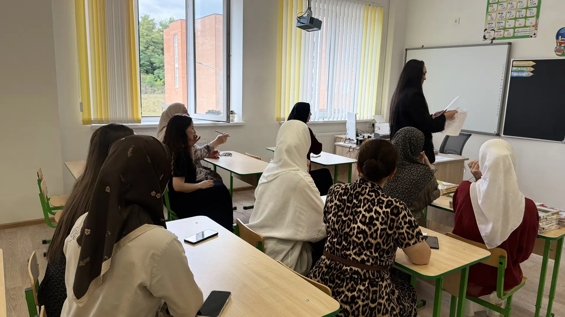 🏫 В ГБОУ «СОШ № 5 с.п. Плиево» состоялось инструктивно-методическое занятие для педаго...