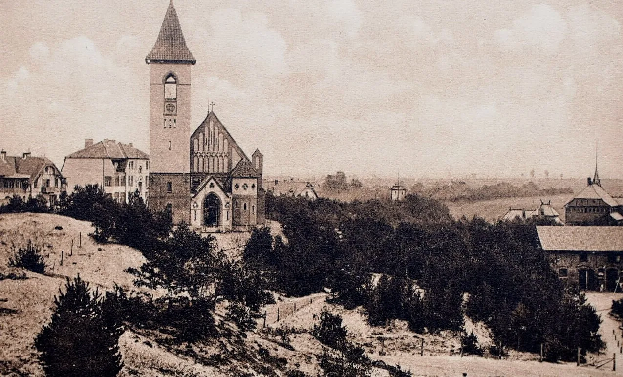 Лютеранская кирха в Раушене (Светлогорск) была заложена в 1903 году, освящена 7 июля 19...