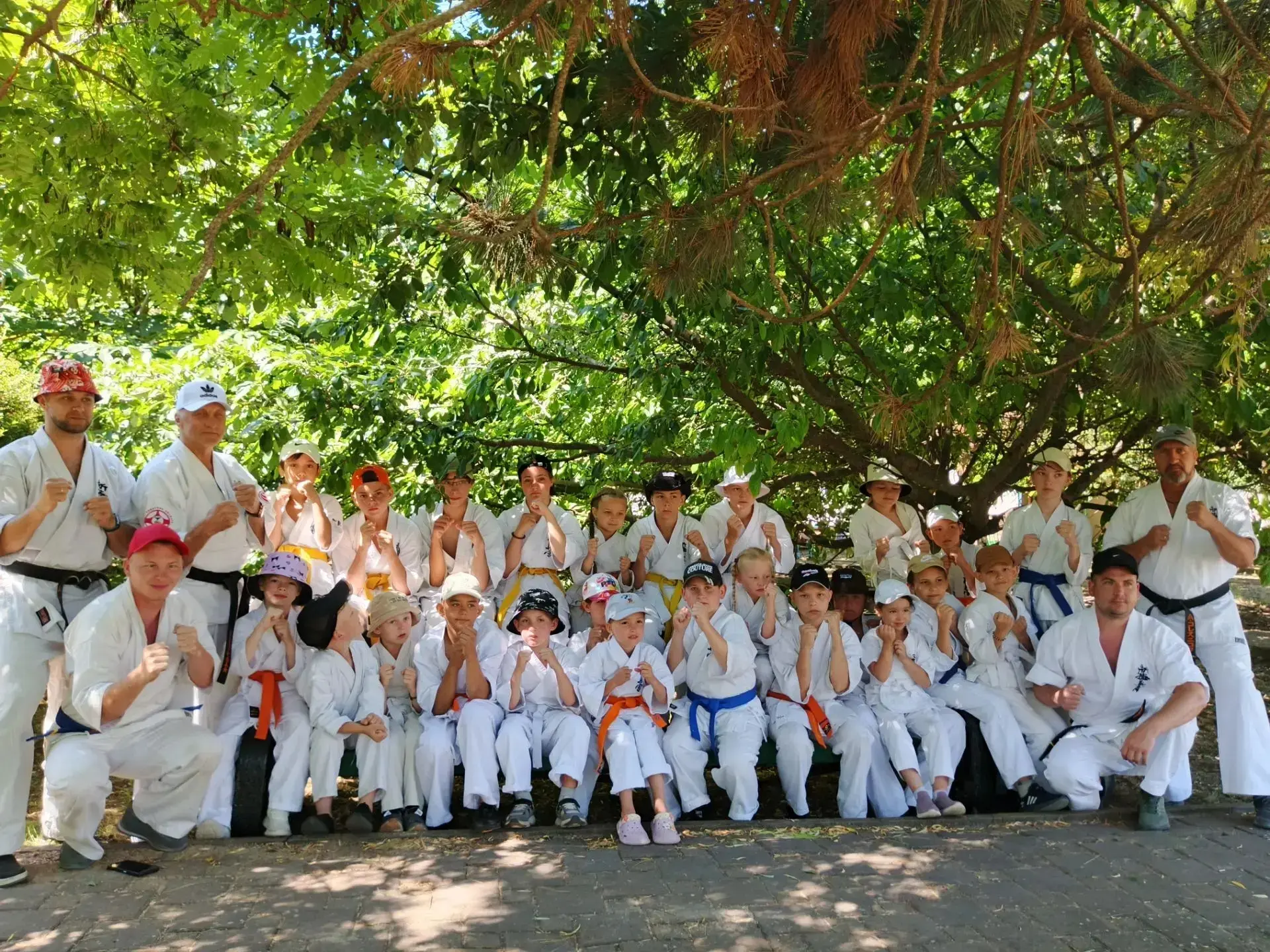 ☀️ЛЕТНЯЯ ШКОЛА ПО КИОКУСИНКАЙ🥋
С 1️⃣9️⃣ июня наши спортсмены, занимающиеся под руководством тренера