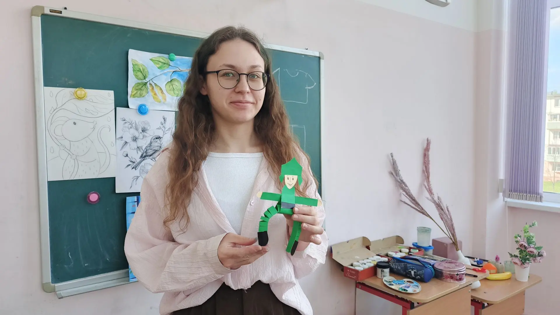 Окна нашей памяти: акция в ЦВР 🕊️

Обучающиеся Центра внешкольной работы совместно с педагогами про