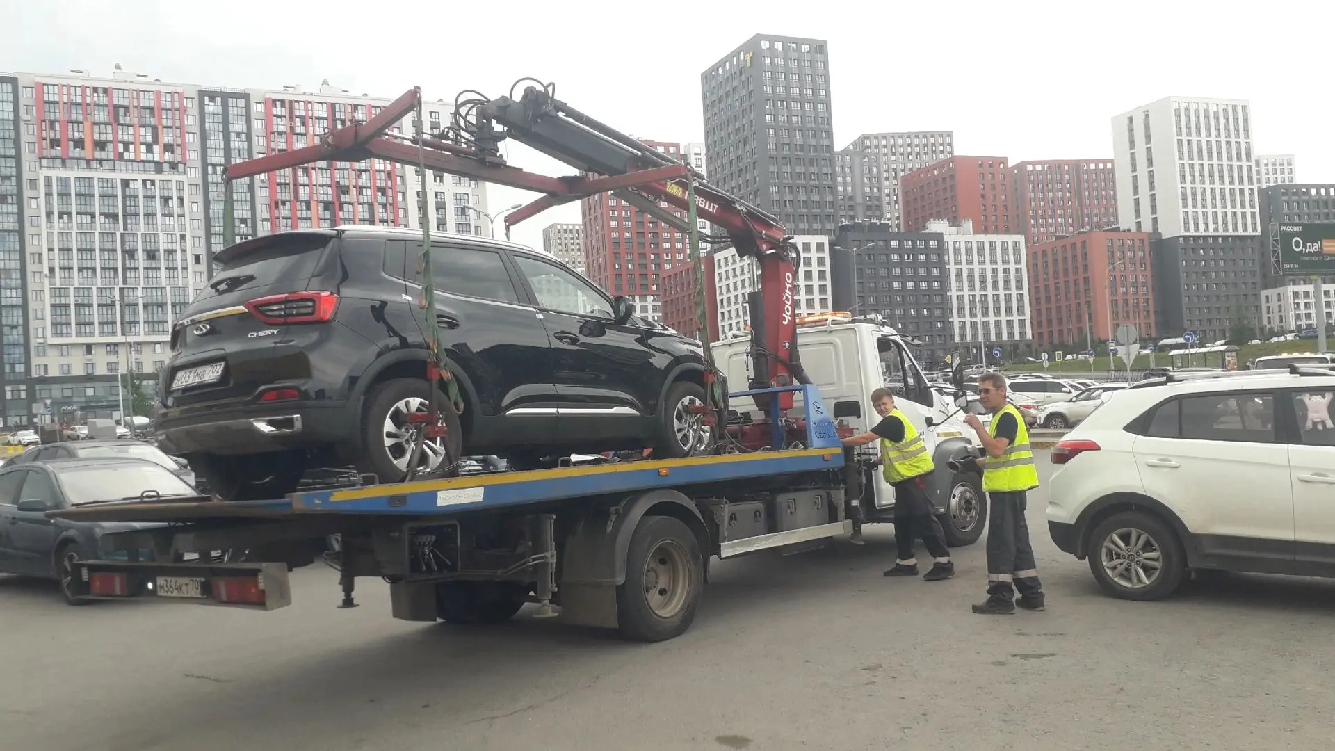 В рамках партийного проекта "Единая страна - Доступная среда" с членами общественного совета и сотру