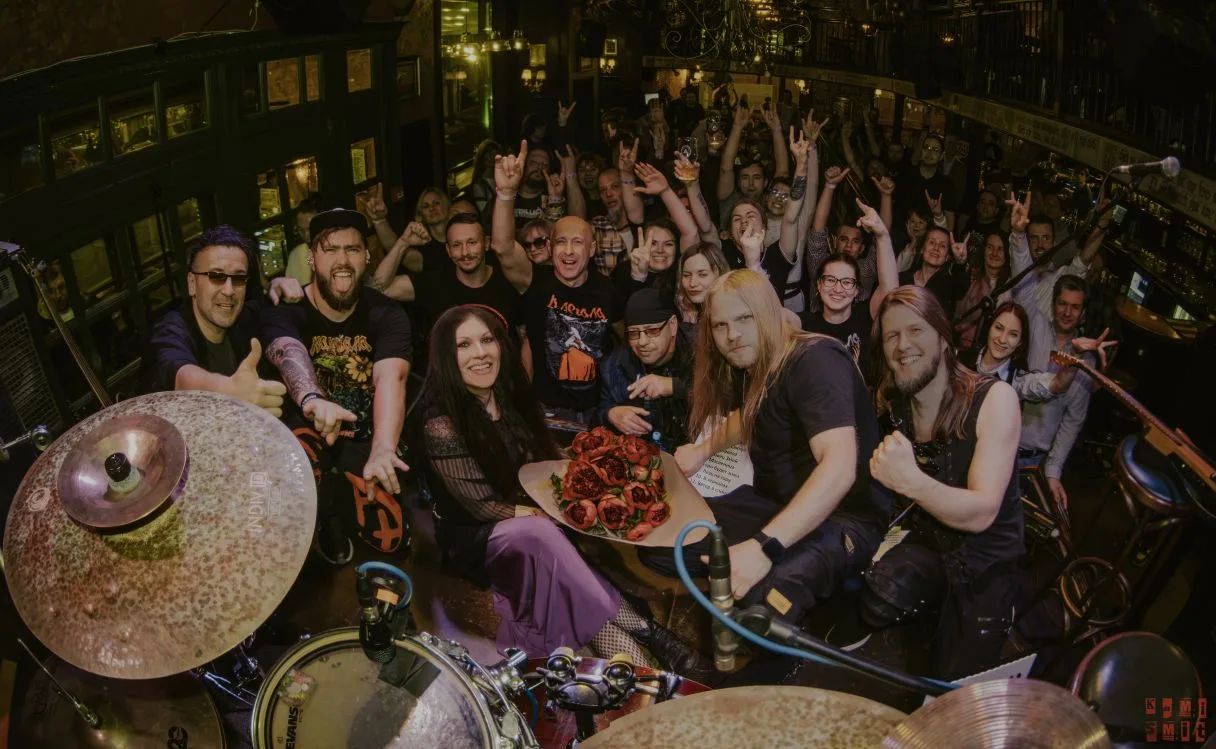 Москва, благодарим за чудесный вечер! Было очень душевно! Ищем себя на фото)