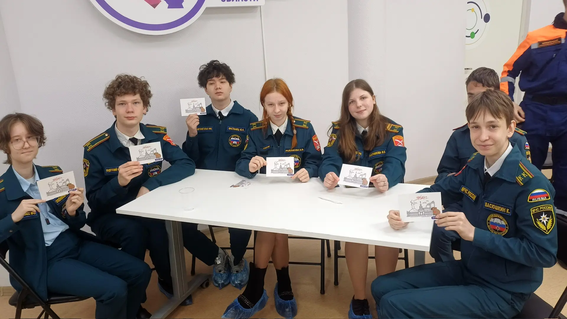 🌍 Знать, чтобы беречь: Экоквиз ко Дню Земли в Волгограде 🌍  Сегодня в Региональном волонтерском цент