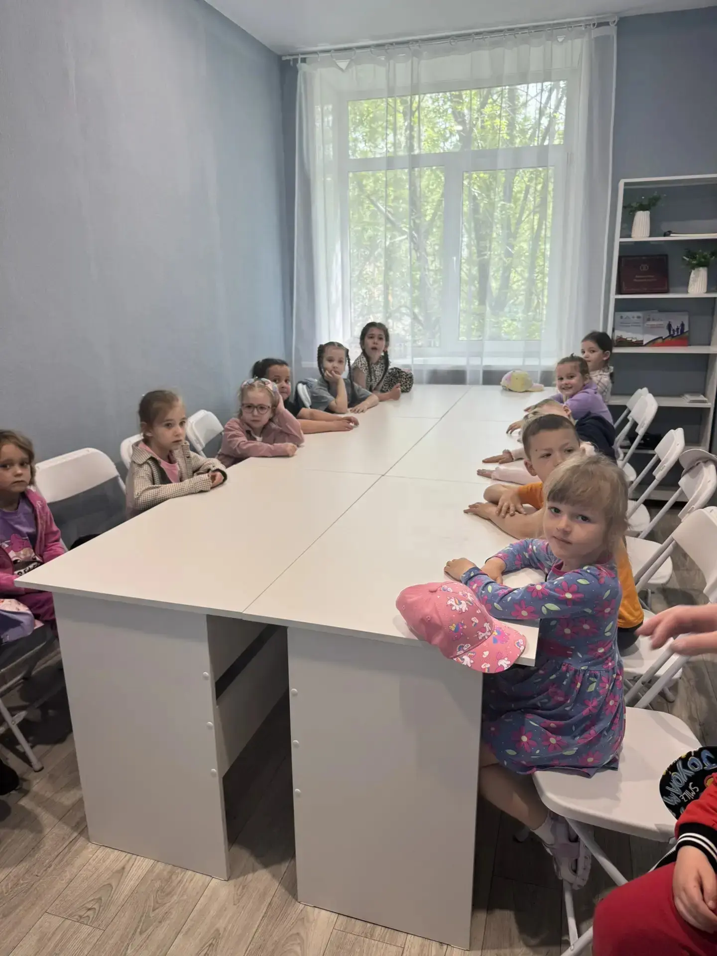 Ребята старшей группы вместе с семьёй Барбоскиных отправились в увлекательное виртуальн...