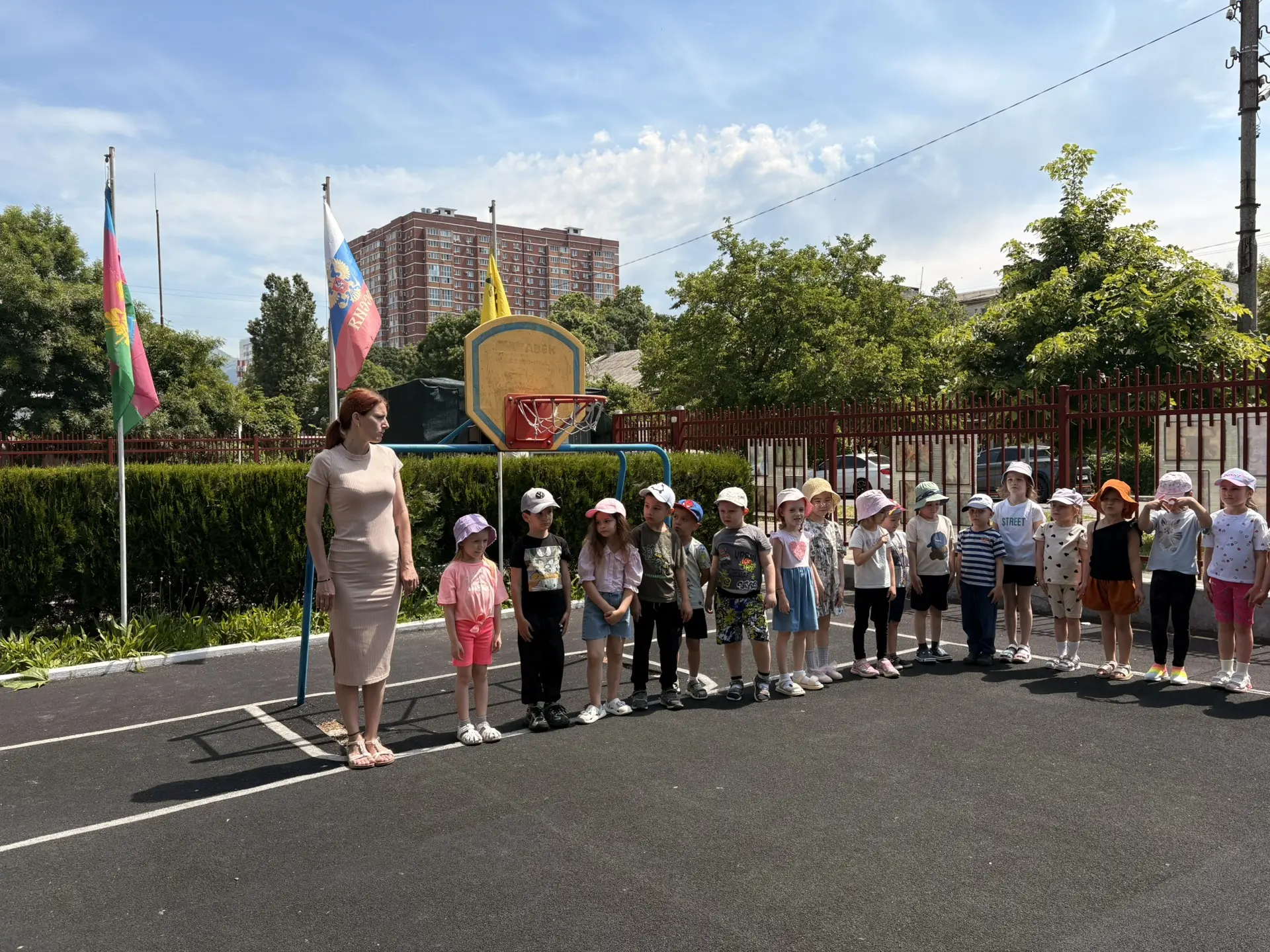 Сегодня торжественно стартовала неделя, посвящённая нашему главному государственному пр...
