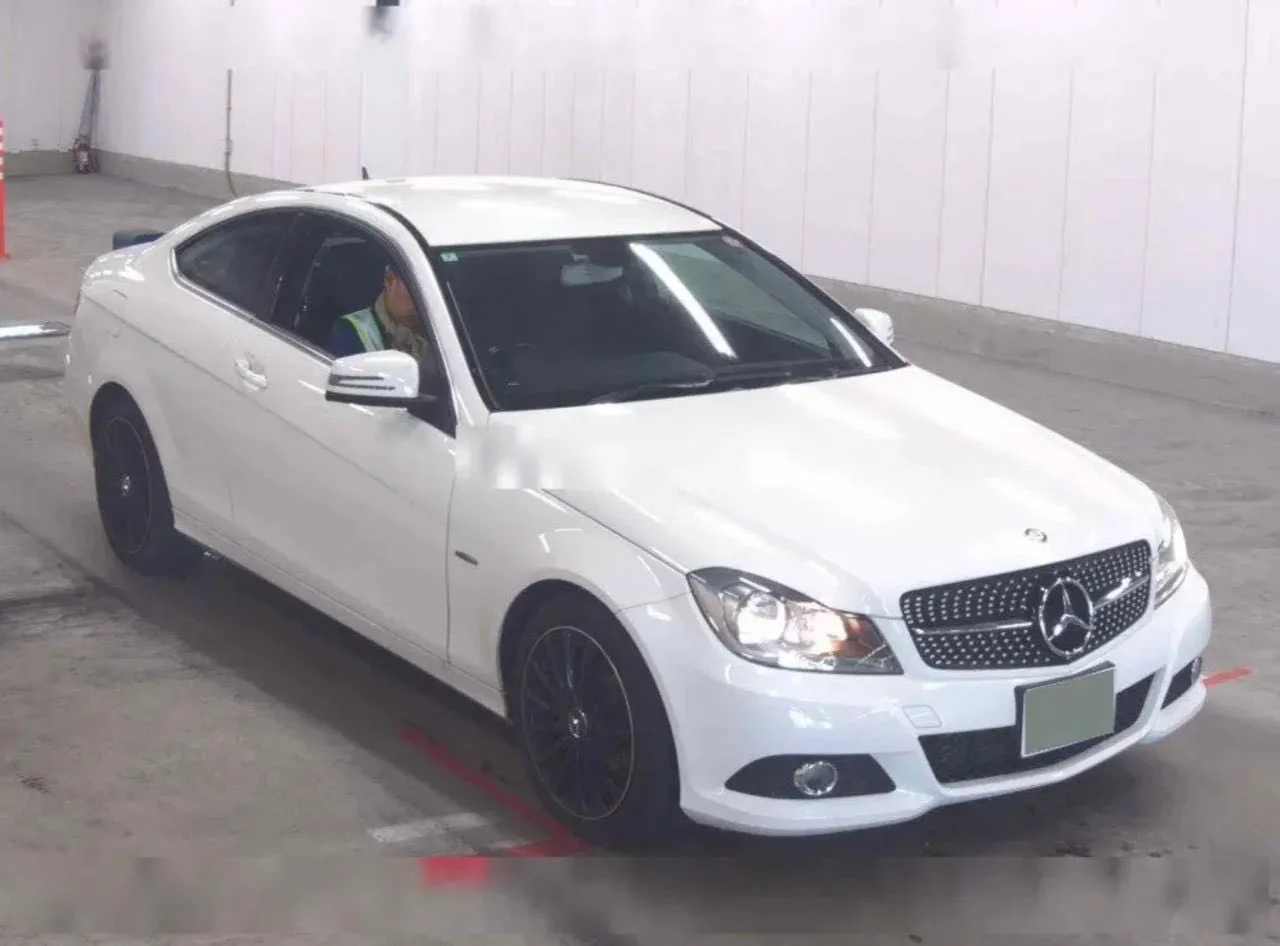 🏎 Mercedes-Benz C-class