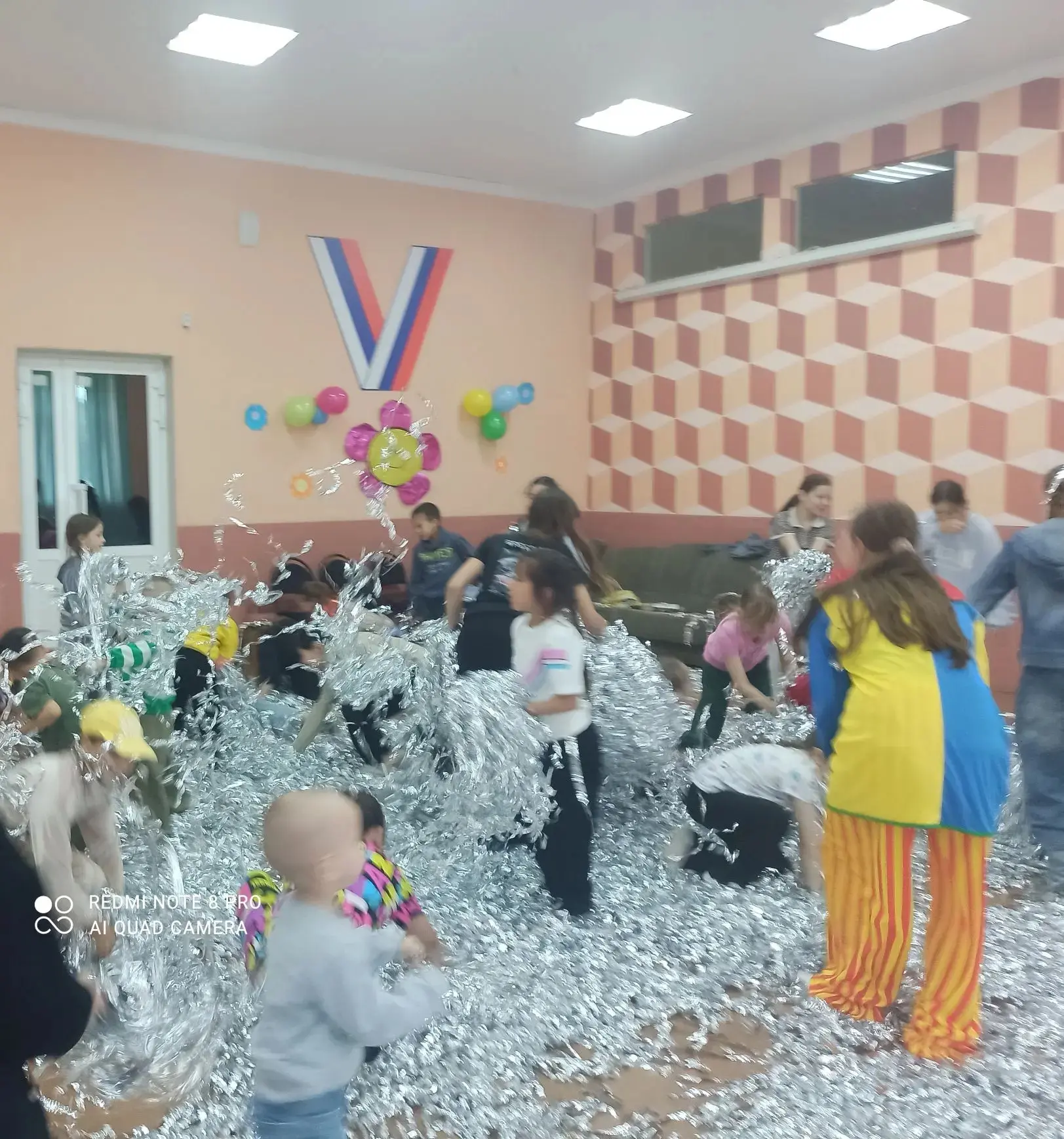 1 июня в Доме культуры с. Мумра прошло мероприятие ко Дню защиты детей. Веселый, яркий ...