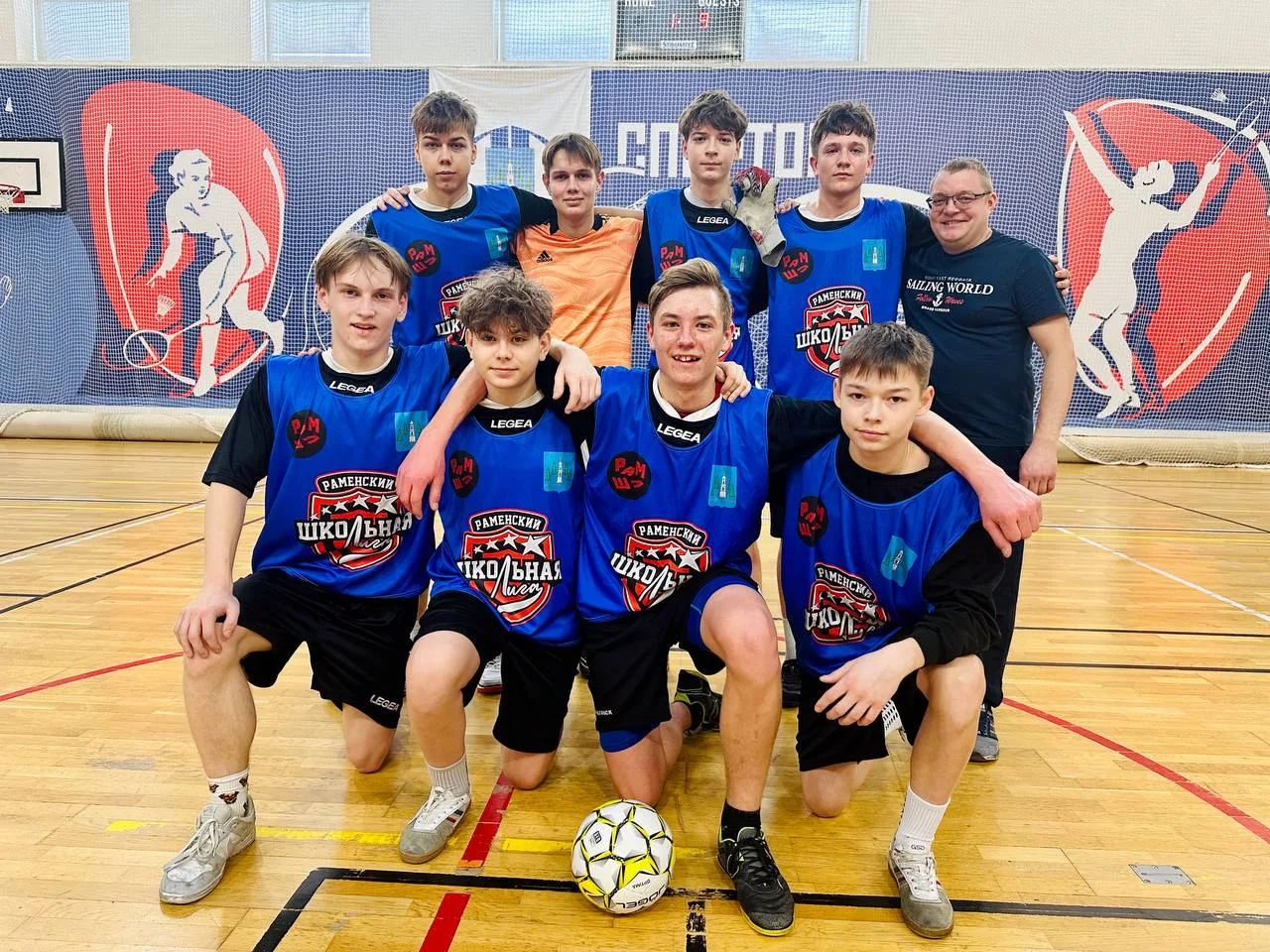 ⚽ Единая школьная лига: сборная команда юношей вышла в финал по футзалу!       В третьем отборочном 