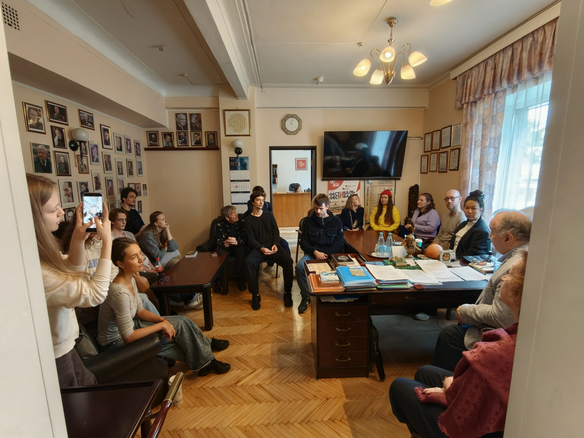 Сегодня в Театре-фестивале «Балтийский дом» начались репетиции спектакля «Идиот» по зна...