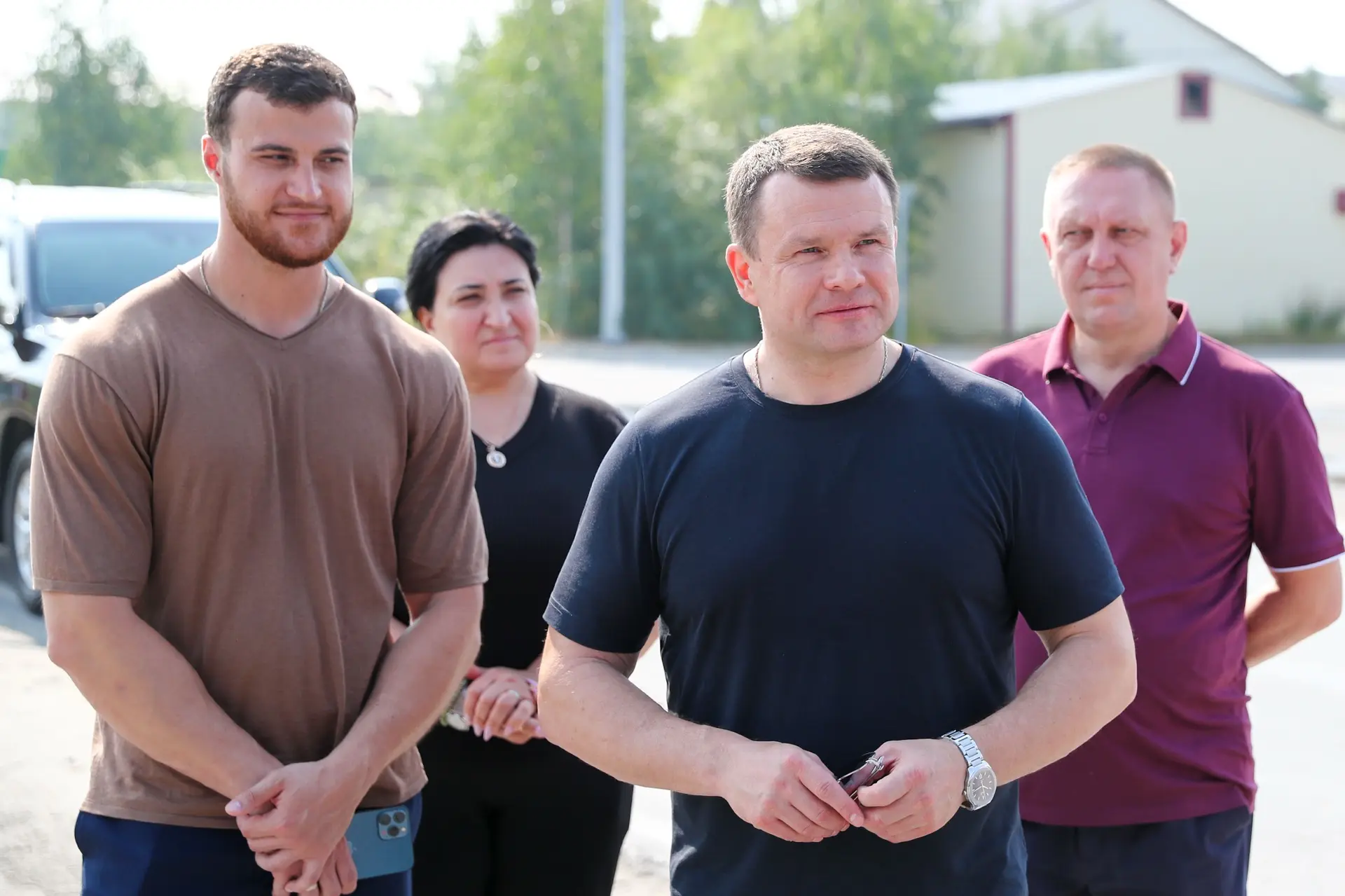 Сегодня с командой работали в Пангодах.

В 8 домах ведется капитальный ремонт: в пяти домах ремонтир