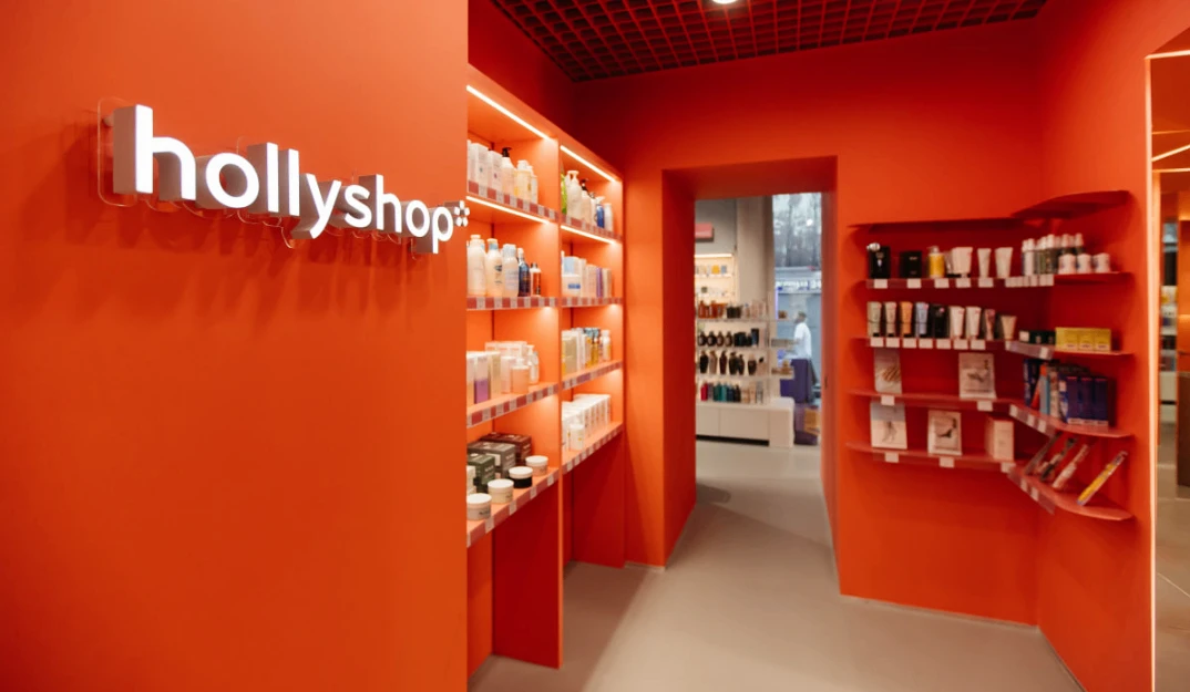 🎉 В историческом центре Москвы открылся пятый магазин сети hollyshop