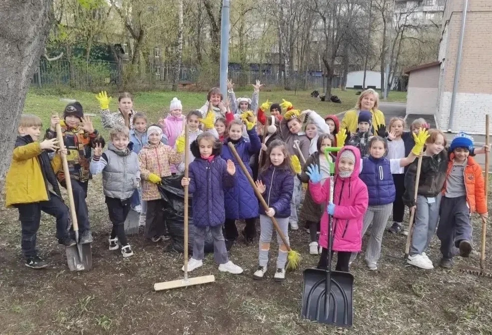 🌨️ЗАВЕРШАЕМ ВЕСЕННЕЕ БЛАГОУСТРОЙСТВО!😉   🧹Апрельское благоустройство и субботники удались на славу! 
