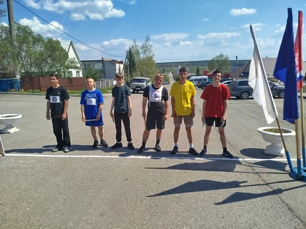 Спортивные команды  школы приняли участие в легкоатлетической эстафете ко Дню Победы. Р...