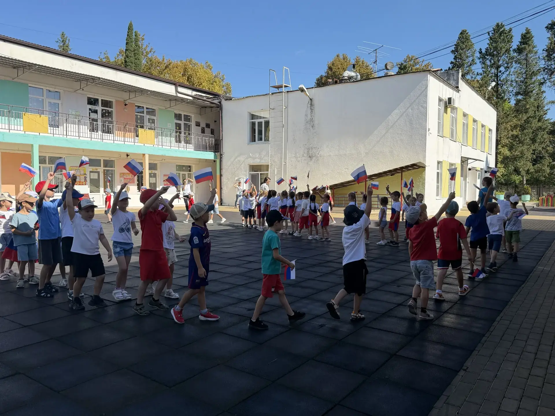 🎉 День Государственного флага Российской Федерации в нашем ДОУ! 🎉